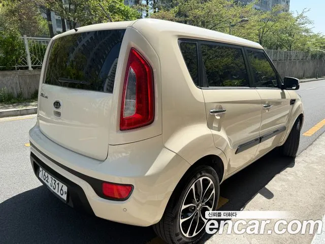 Kia Soul 2012 — фото 3
