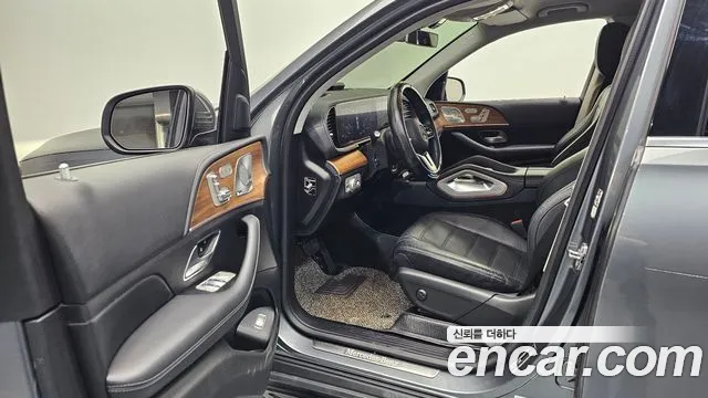 Mercedes-Benz GLE-Class 2019 — фото 13