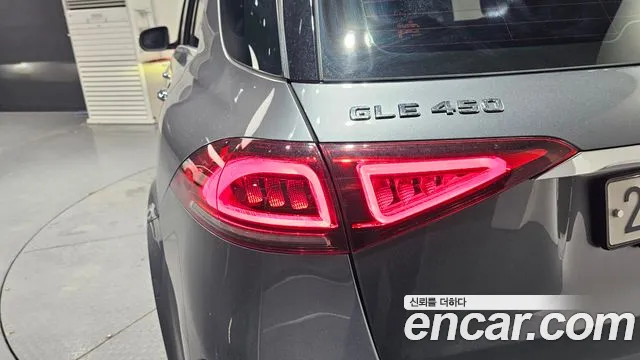 Mercedes-Benz GLE-Class 2019 — фото 9