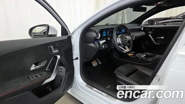 Mercedes-Benz A-Class 2021 — фото 13