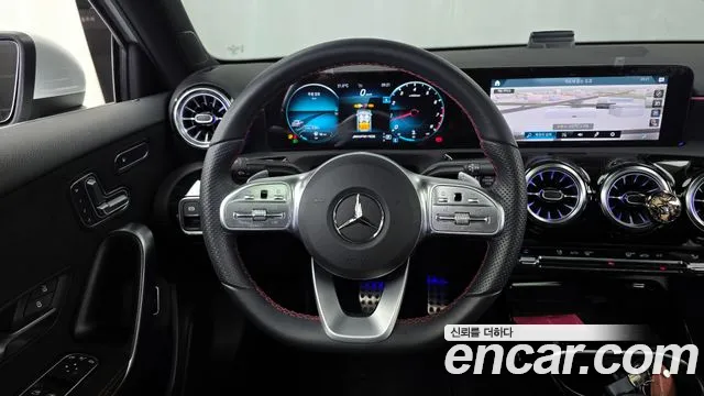 Mercedes-Benz A-Class 2021 — фото 18