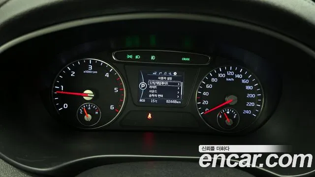 Kia Sorento 2015 — фото 11