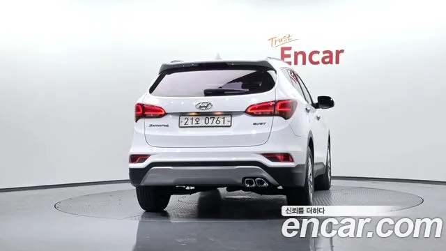 Hyundai Santafe 2016 — фото 3