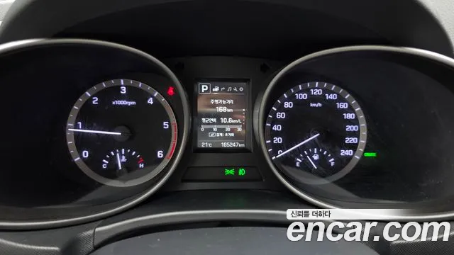 Hyundai Santafe 2016 — фото 10