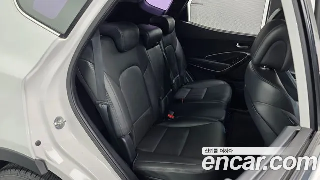 Hyundai Santafe 2016 — фото 16