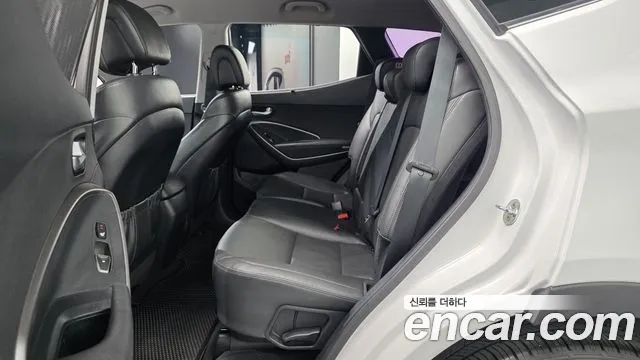 Hyundai Santafe 2016 — фото 17
