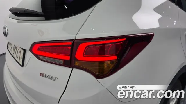Hyundai Santafe 2016 — фото 8