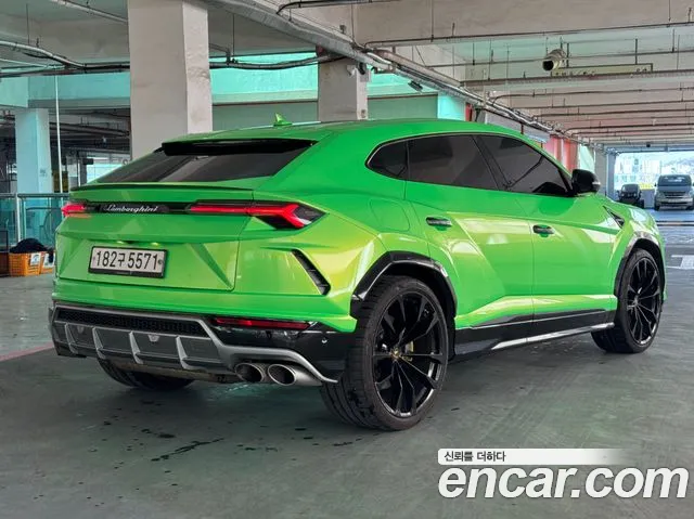 Lamborghini Urus 2020 — фото 2