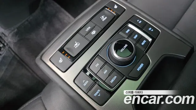 Hyundai Genesis 2016 — фото 19