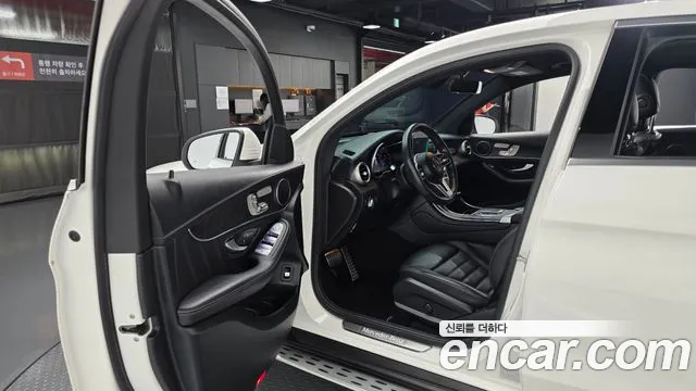 Mercedes-Benz GLC-Class 2023 — фото 12