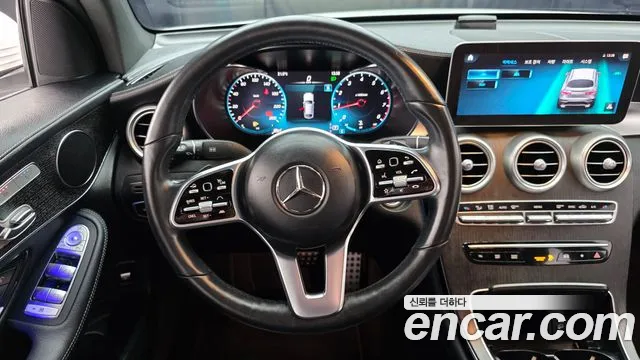 Mercedes-Benz GLC-Class 2023 — фото 18