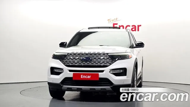 Ford Explorer 2023 — фото 3