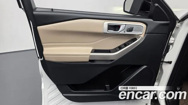 Ford Explorer 2023 — фото 14