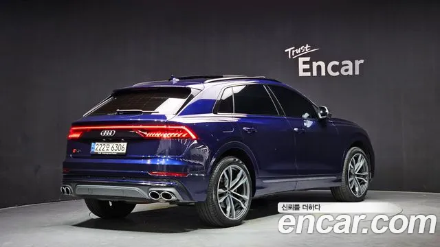 Audi Q8 2021 — фото 2