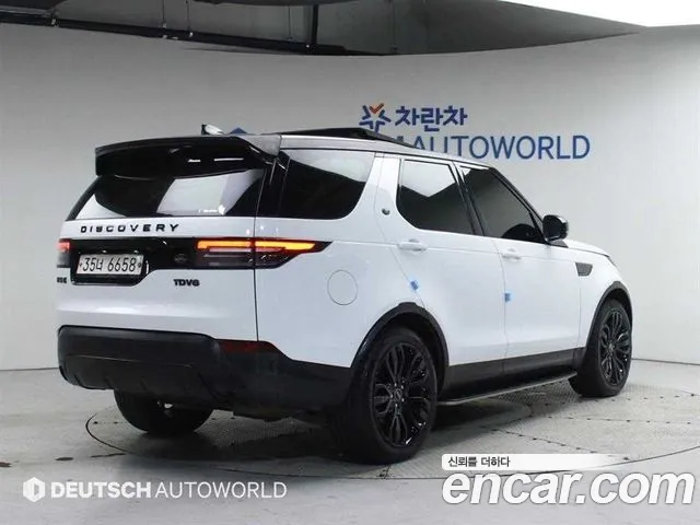 Land Rover Discovery 2018 — фото 2