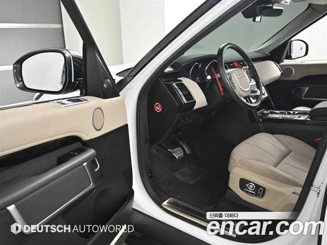 Land Rover Discovery 2018 — фото 11