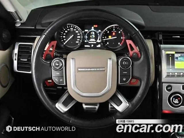 Land Rover Discovery 2018 — фото 13