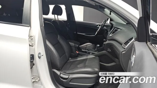 Hyundai Tucson 2016 — фото 13
