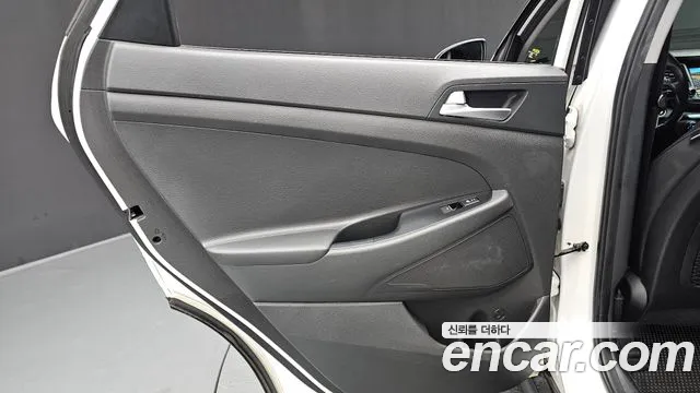 Hyundai Tucson 2016 — фото 15