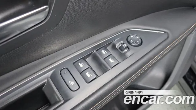 Peugeot 5008 2020 — фото 13