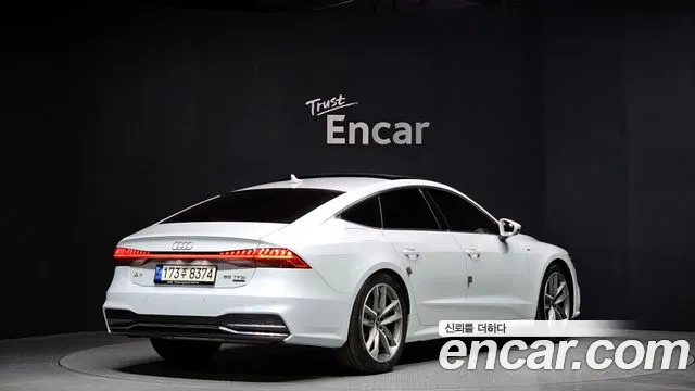 Audi A7 2021 — фото 2