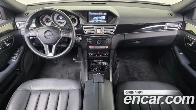 Mercedes-Benz E-Class 2016 — фото 7