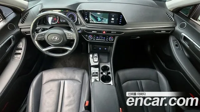 Hyundai Sonata 2022 — фото 10