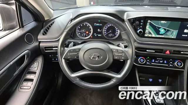 Hyundai Sonata 2022 — фото 19
