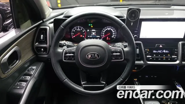 Kia Sorento 2021 — фото 13