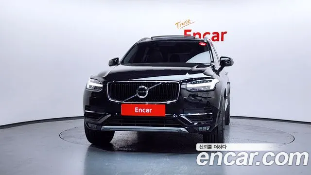 Volvo XC90 2018 — фото 3
