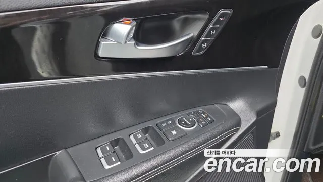 Kia Sorento 2018 — фото 18