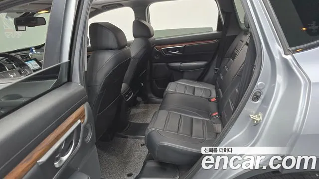 Honda CR-V 2017 — фото 16