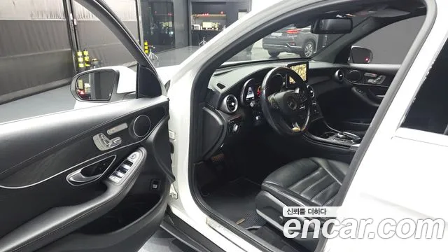 Mercedes-Benz GLC-Class 2016 — фото 10