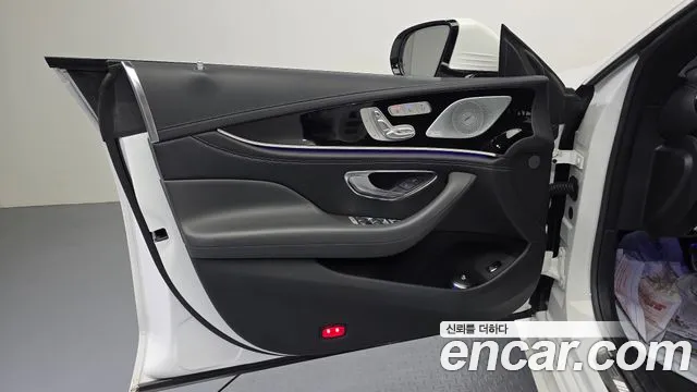 Mercedes-Benz AMG GT 2020 — фото 14