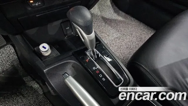 Honda Civic 2015 — фото 9