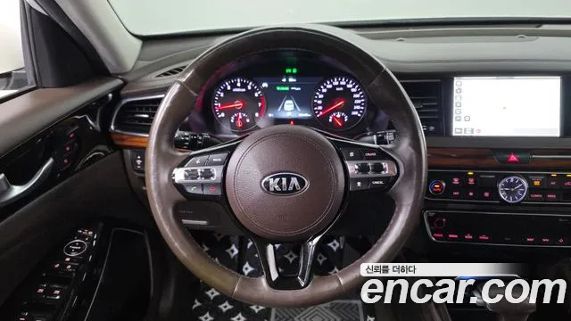 Kia K7 2017 — фото 19