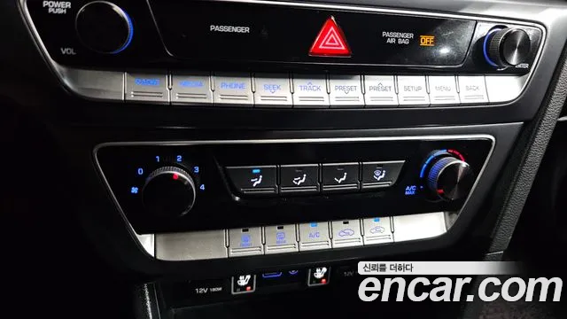Hyundai Sonata 2018 — фото 16