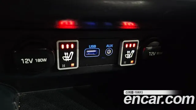 Hyundai Sonata 2018 — фото 18