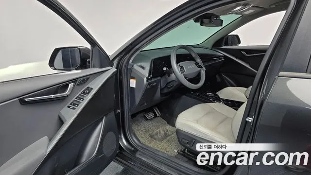 Kia Niro 2022 — фото 10