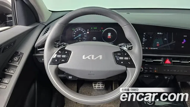 Kia Niro 2022 — фото 12