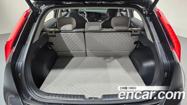 Kia Niro 2022 — фото 20