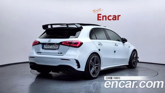 Mercedes-Benz A-Class 2021 — фото 2