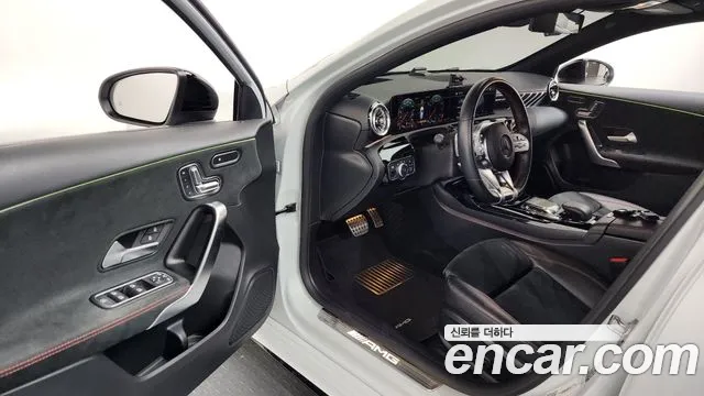 Mercedes-Benz A-Class 2021 — фото 13