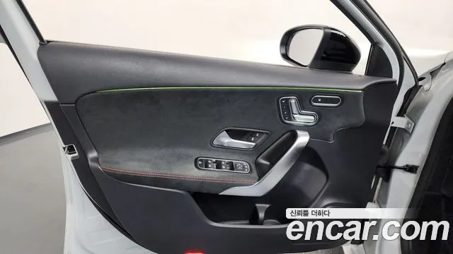 Mercedes-Benz A-Class 2021 — фото 14