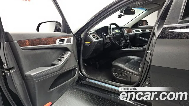 Hyundai Genesis 2015 — фото 10