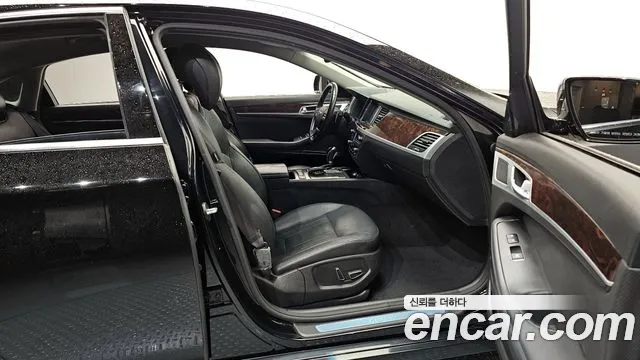 Hyundai Genesis 2015 — фото 12
