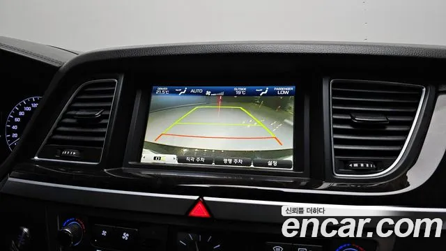 Hyundai Genesis 2015 — фото 15