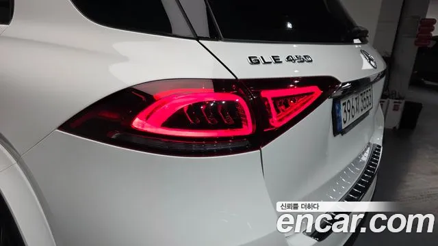 Mercedes-Benz GLE-Class 2022 — фото 8