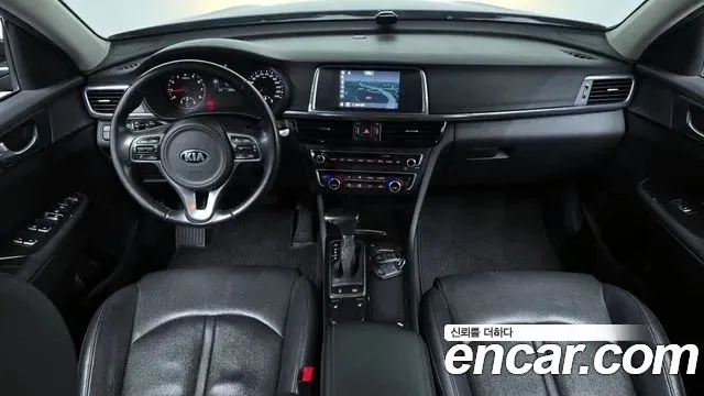 Kia K5 2016 — фото 10