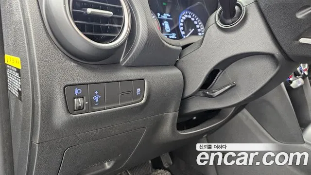 Hyundai Kona 2018 — фото 17